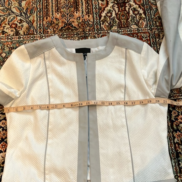 Fabulous Cynthia Rowley white and gray open jacket. Fully lined. - Picture 12 of 12